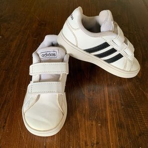 Toddler Adidas Grand Court Sneakers classic white & black